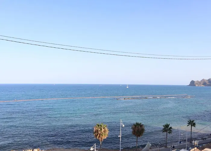 La Terraza De *