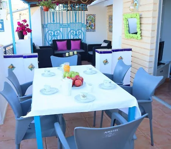 La Terraza De *